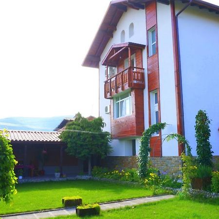 Guest House Simona 사파레바바냐 외부 사진