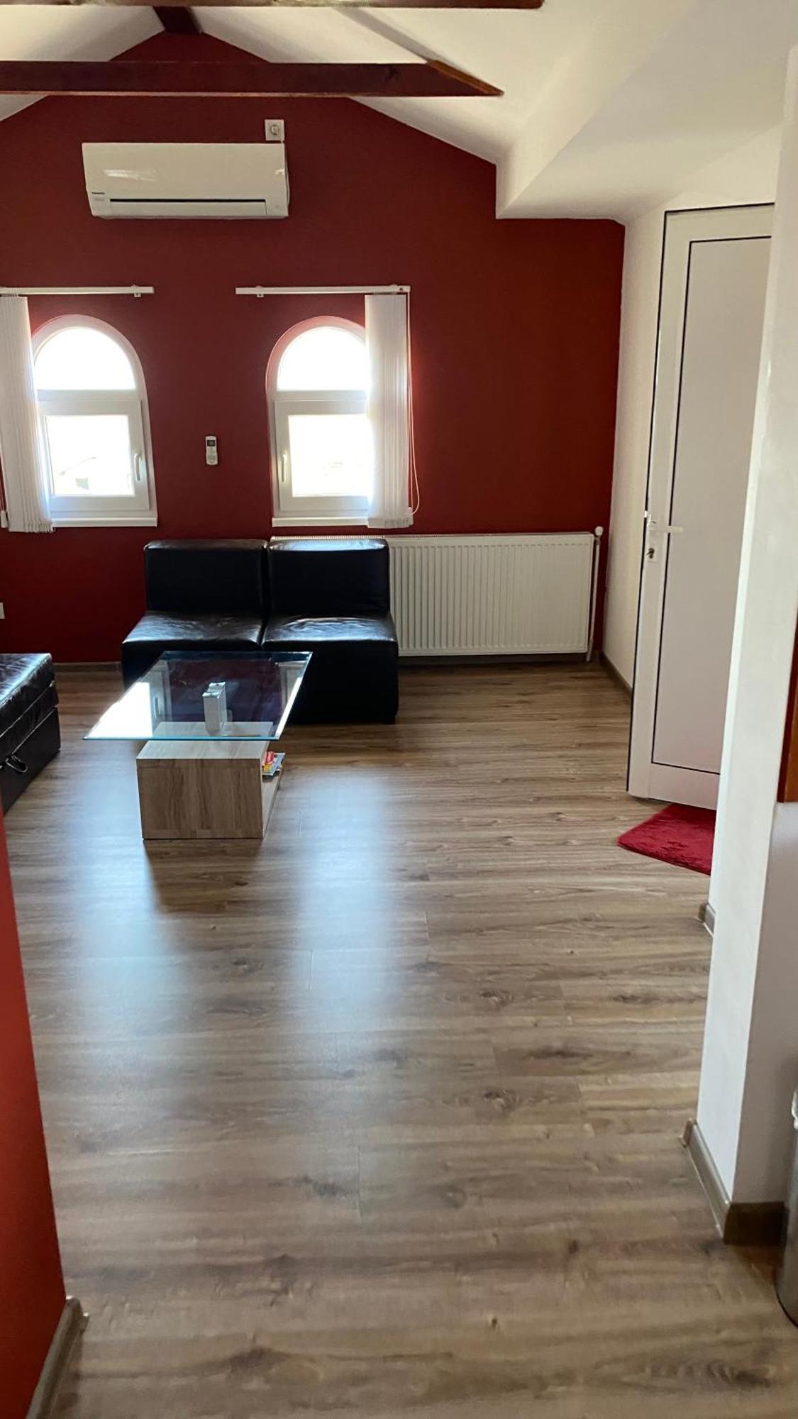 Guest House Simona 사파레바바냐 외부 사진