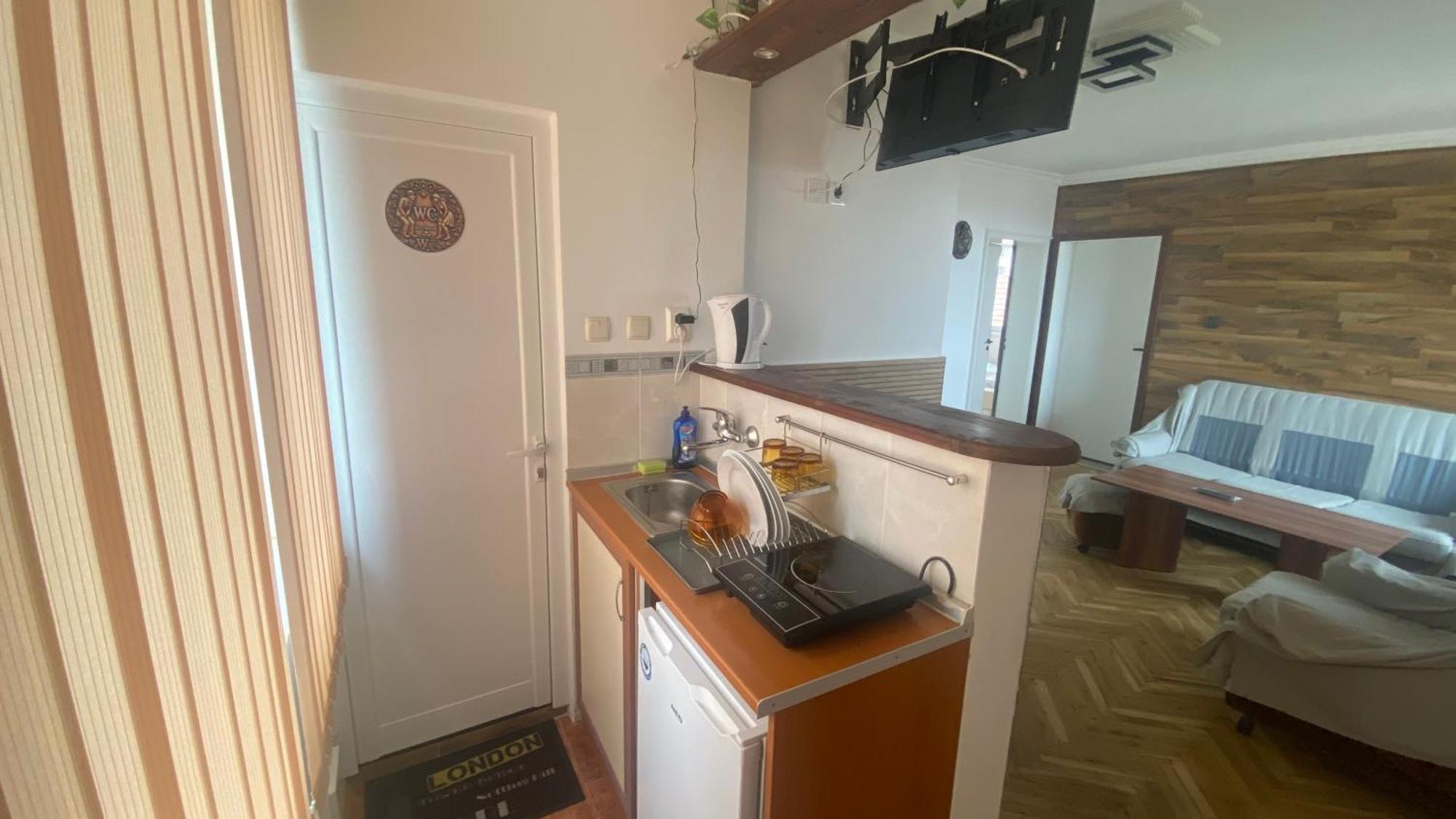 Guest House Simona 사파레바바냐 외부 사진